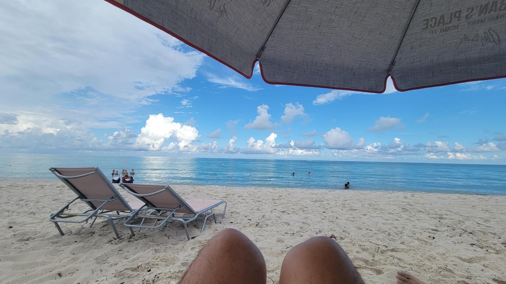 2 Bedroom 2 Bath Beachfront Condo On Miami Beach Millionaire Row Екстериор снимка